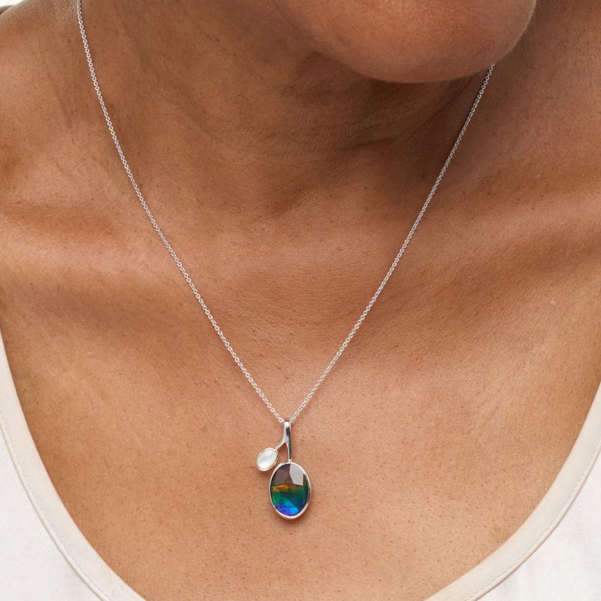 Amelia Pendant