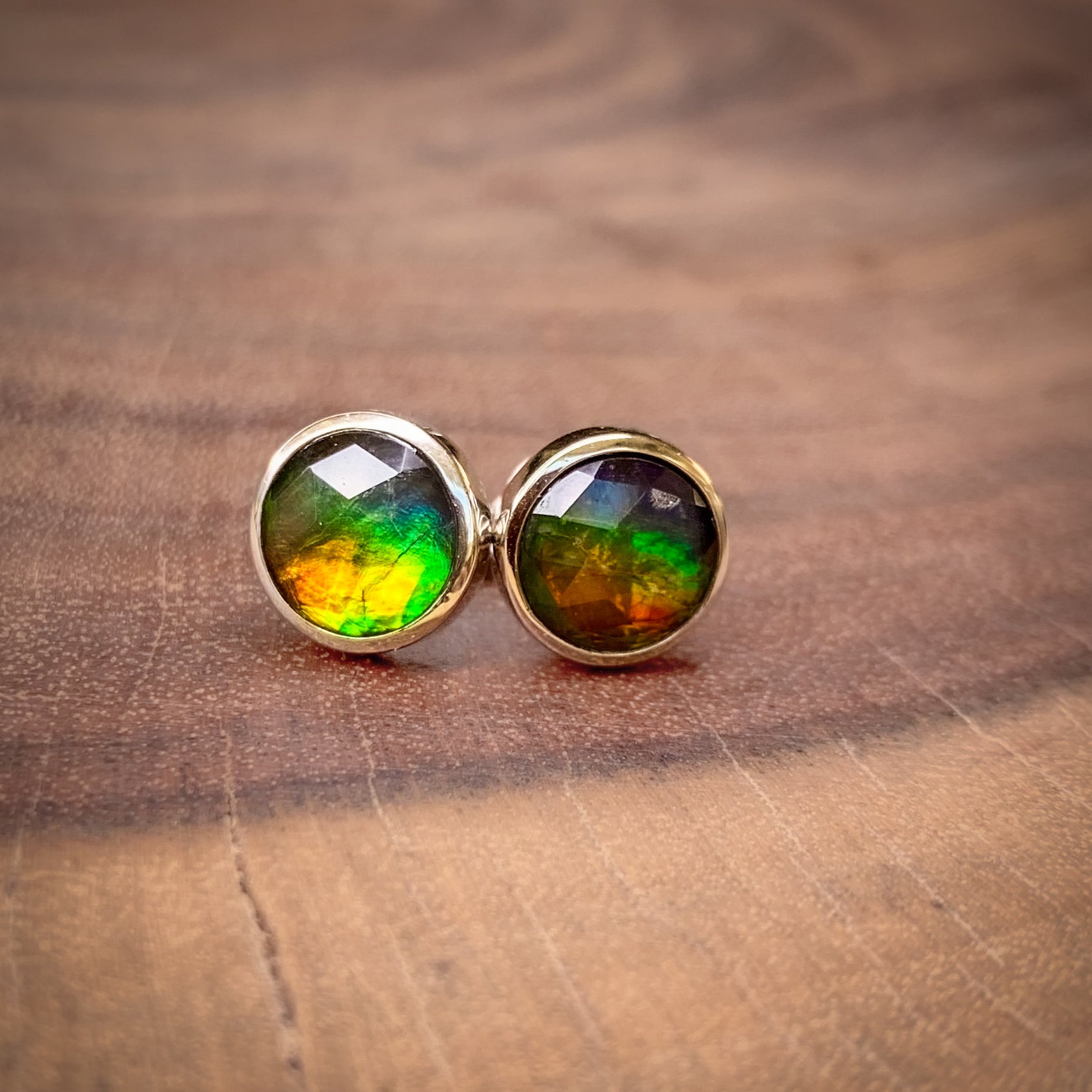Round Stud Earrings